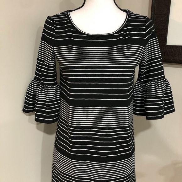 *MAX STUDIO* Black White Stripe Bell Sleeve Dress Size XS - Picture 3 of 7